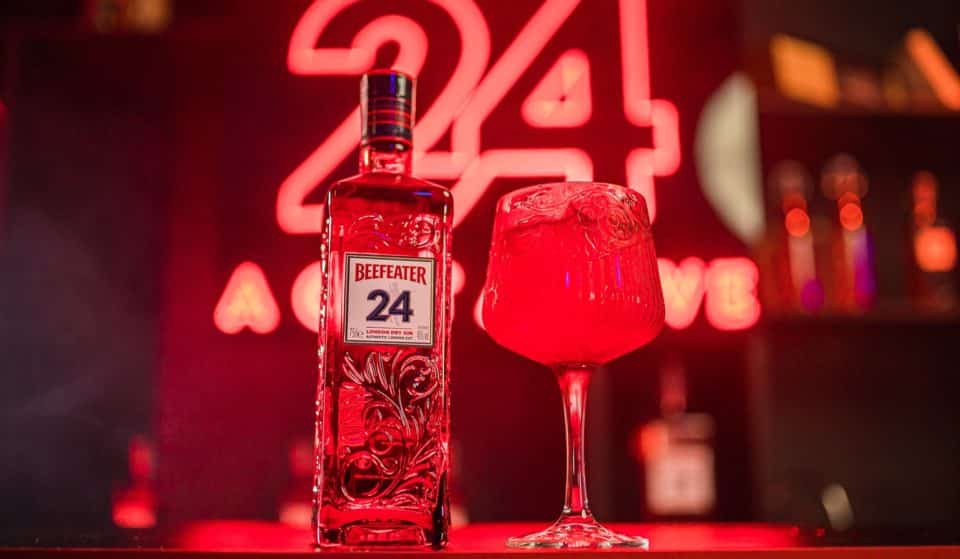 Que tal criar sua própria noite de drinks no País das Maravilhas regada a gin Beefeater 24?